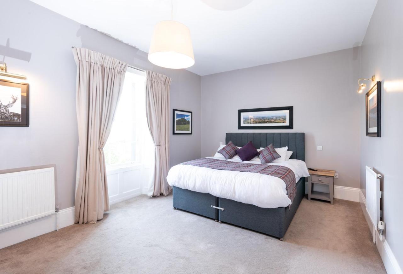 The Seymour Arms Hotel Blagdon Екстериор снимка