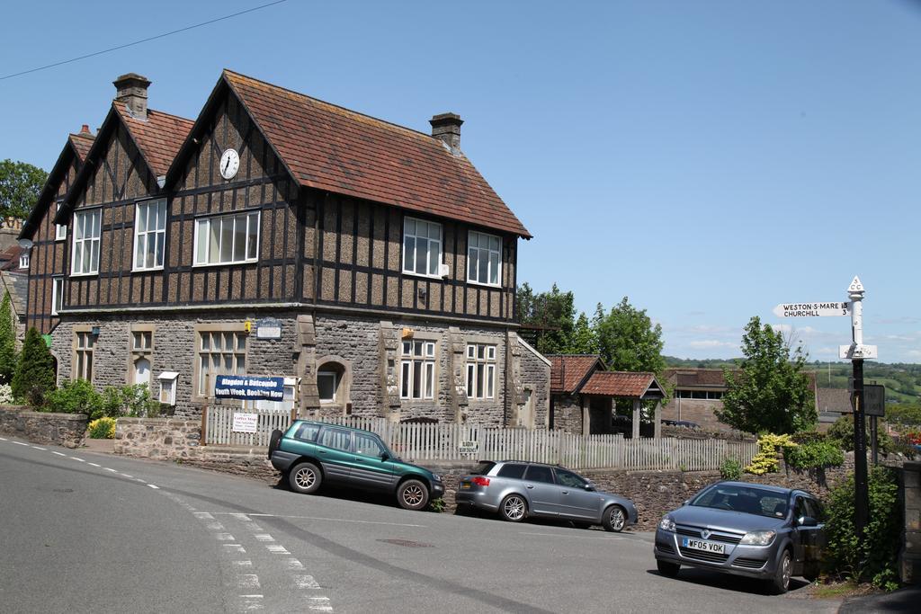 The Seymour Arms Hotel Blagdon Екстериор снимка
