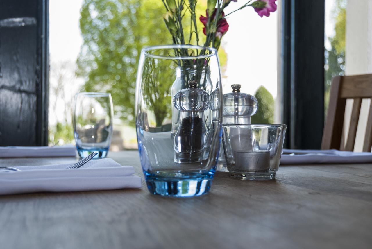 The Seymour Arms Hotel Blagdon Екстериор снимка