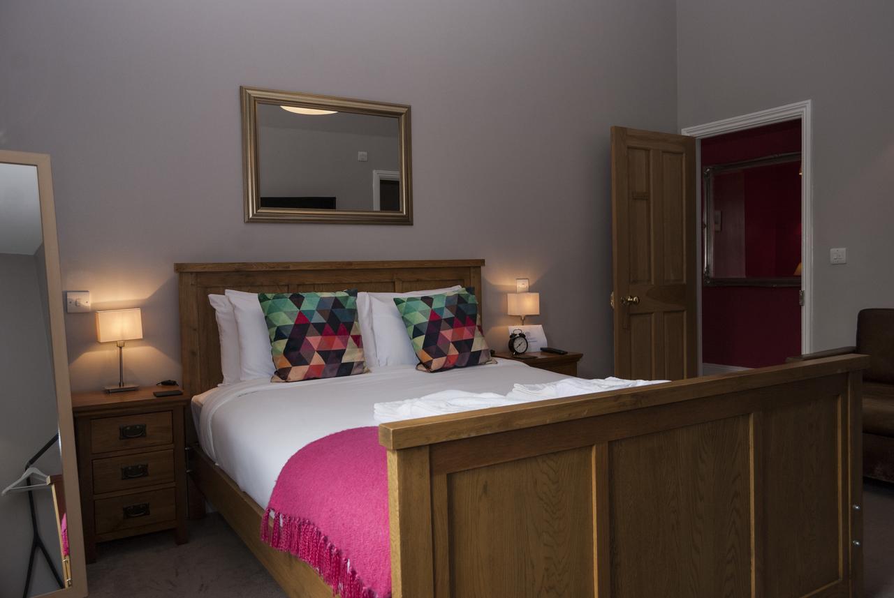 The Seymour Arms Hotel Blagdon Екстериор снимка