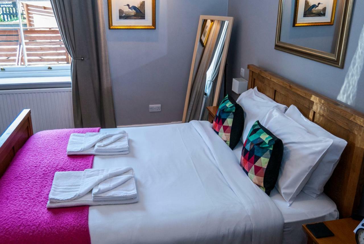The Seymour Arms Hotel Blagdon Екстериор снимка