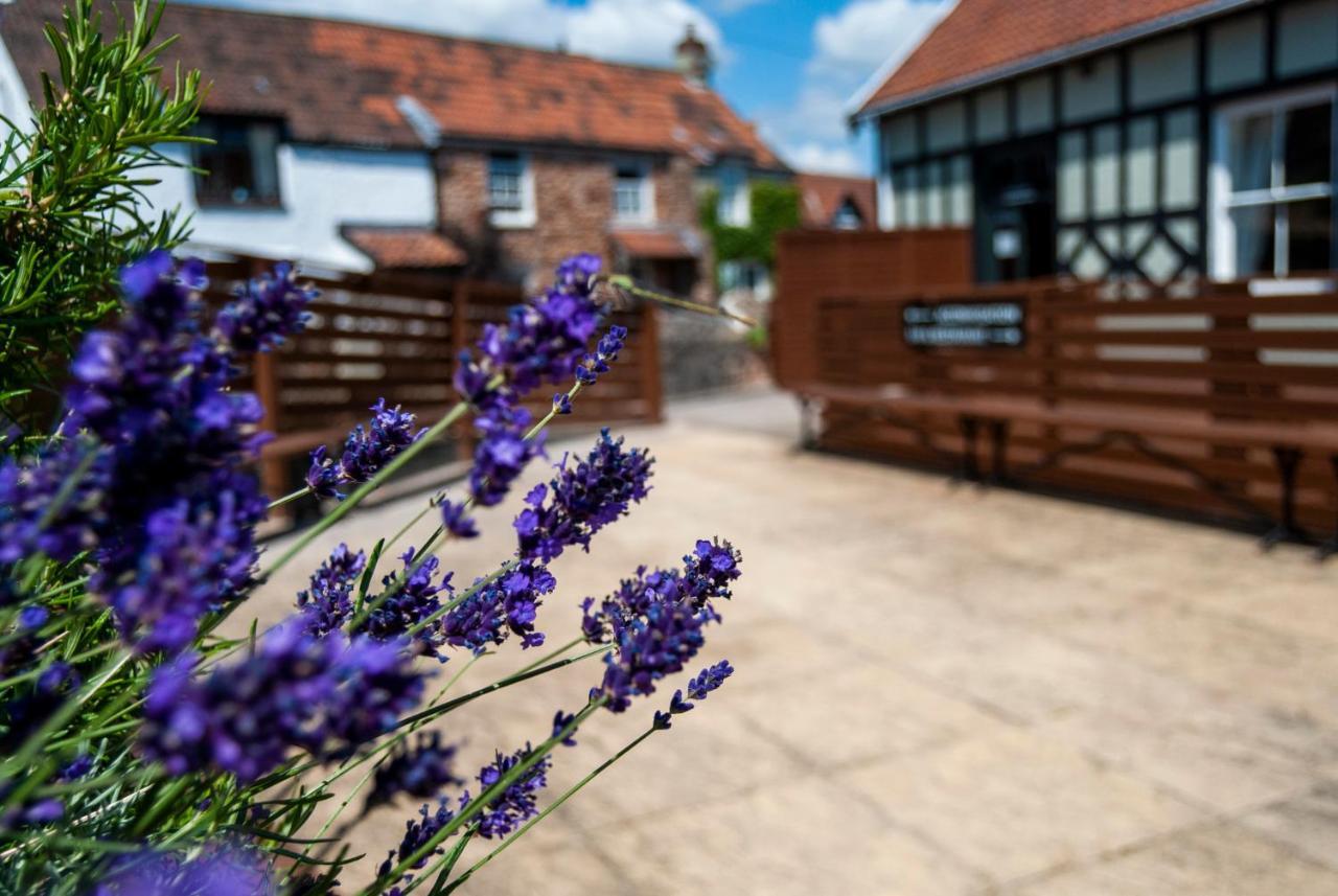 The Seymour Arms Hotel Blagdon Екстериор снимка